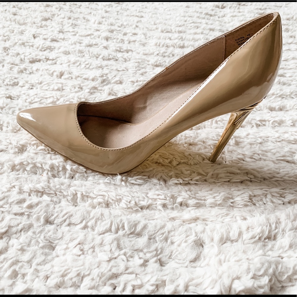Bakers zigi soho size 10
